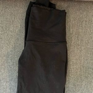 Lululemon Cropped Align Legging